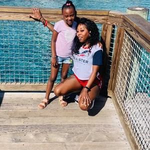 Meet your Posher, Nicky